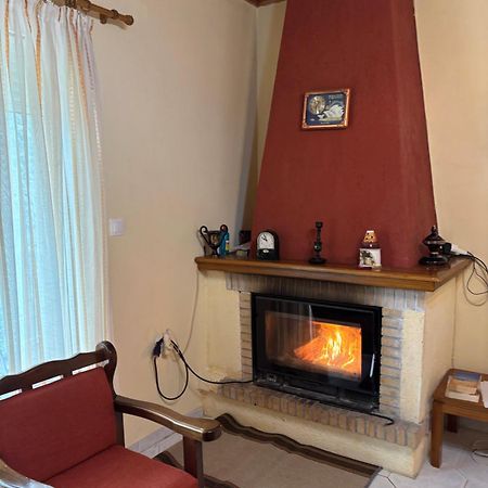 Thanasis House Діміцана Екстер'єр фото