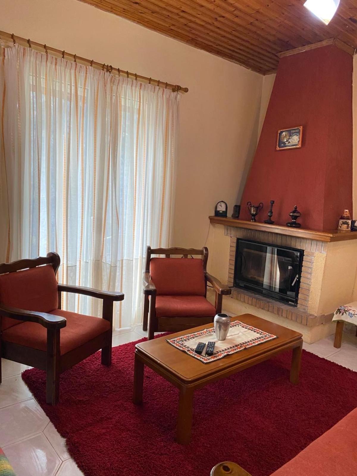 Thanasis House Діміцана Екстер'єр фото